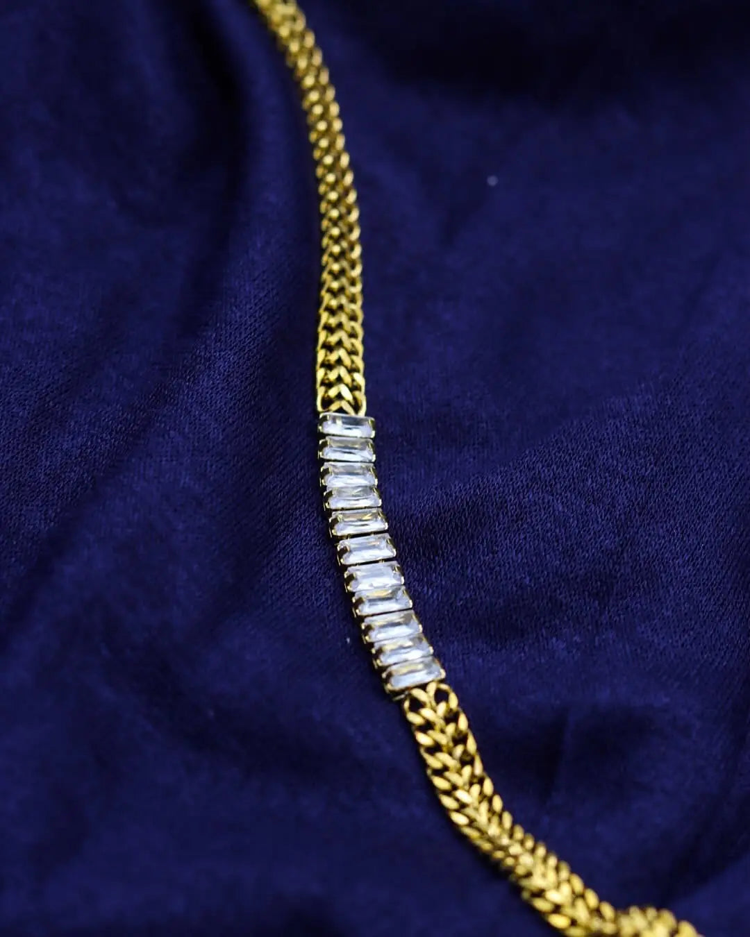Golden Emerald Crystal Bracelet